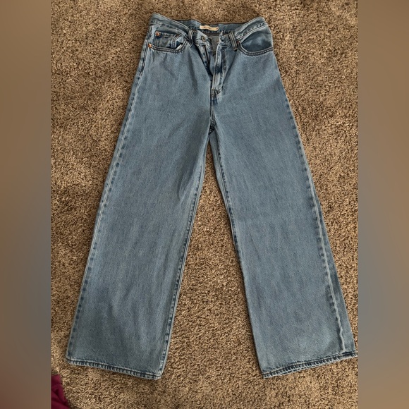 Levis Ribcage Wideleg Splash Zone Medium Wash - Picture 2 of 4